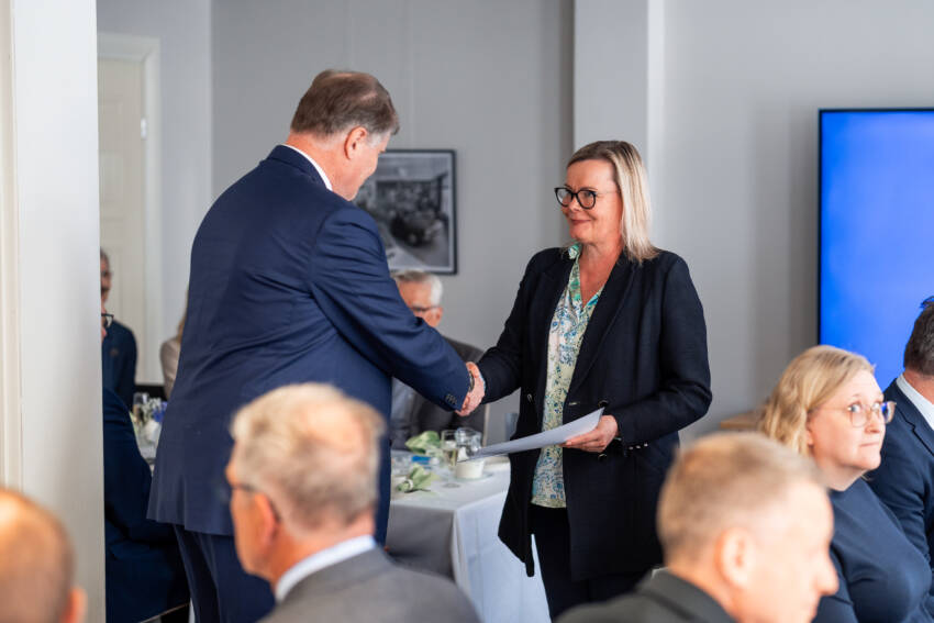 aluepäällikkö Eeva Taimisto Broman Groupin tilaisuudessa